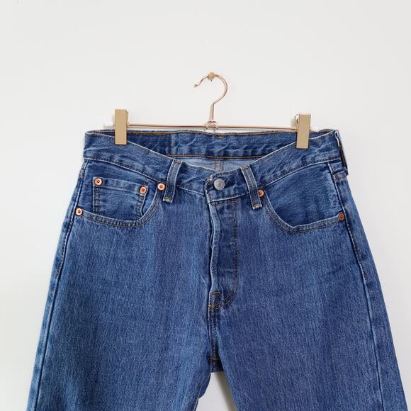 Levi's Blue Straight Leg Women's Jeans - Picture 2 of 13